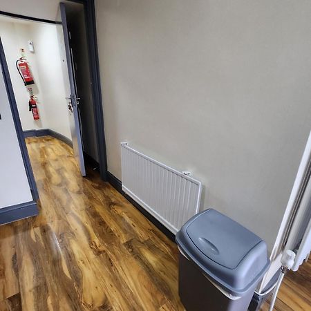 133 A Park Road Apartment Манчестър Екстериор снимка