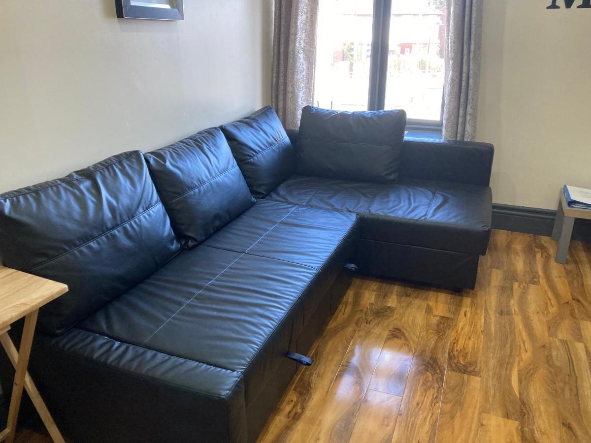 133 A Park Road Apartment Манчестър Екстериор снимка